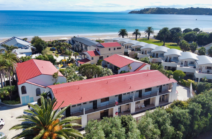 Onetangi Beach Apartments